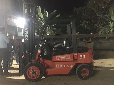 急客戶之所急，永新昌叉車服務(wù)暖人心